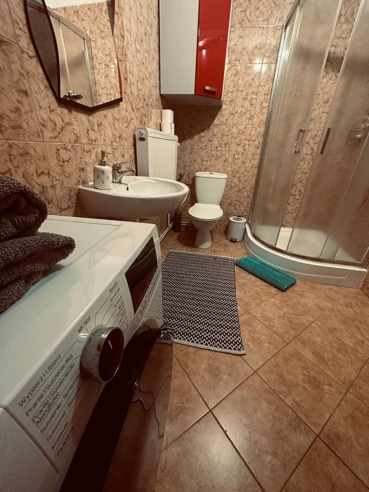 Domek "Przy Lesie SPA". 100 metrów od jeziora SAUNA BANIA JACUZZI