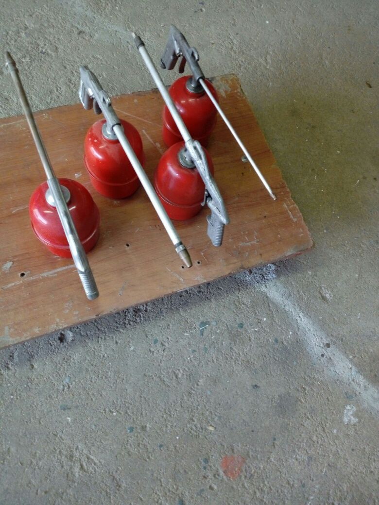 Lote de quatro pistolas de ar comprimido
