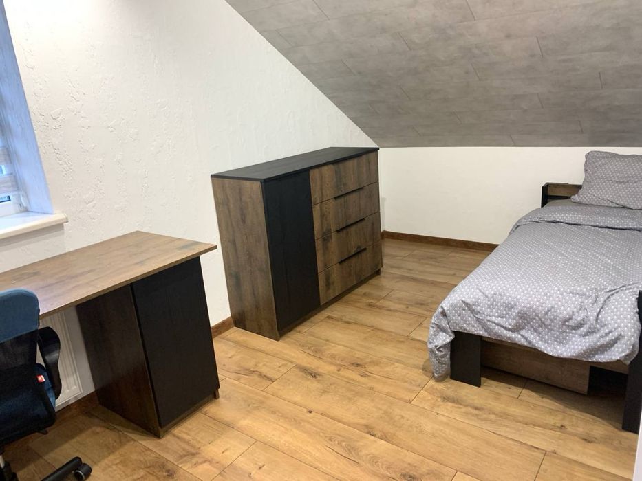 Частина будинку. Петрики