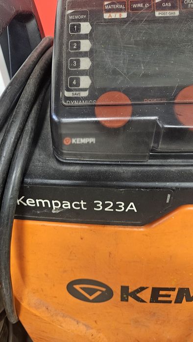 Kemppi Kempact 323A spawarka migomat