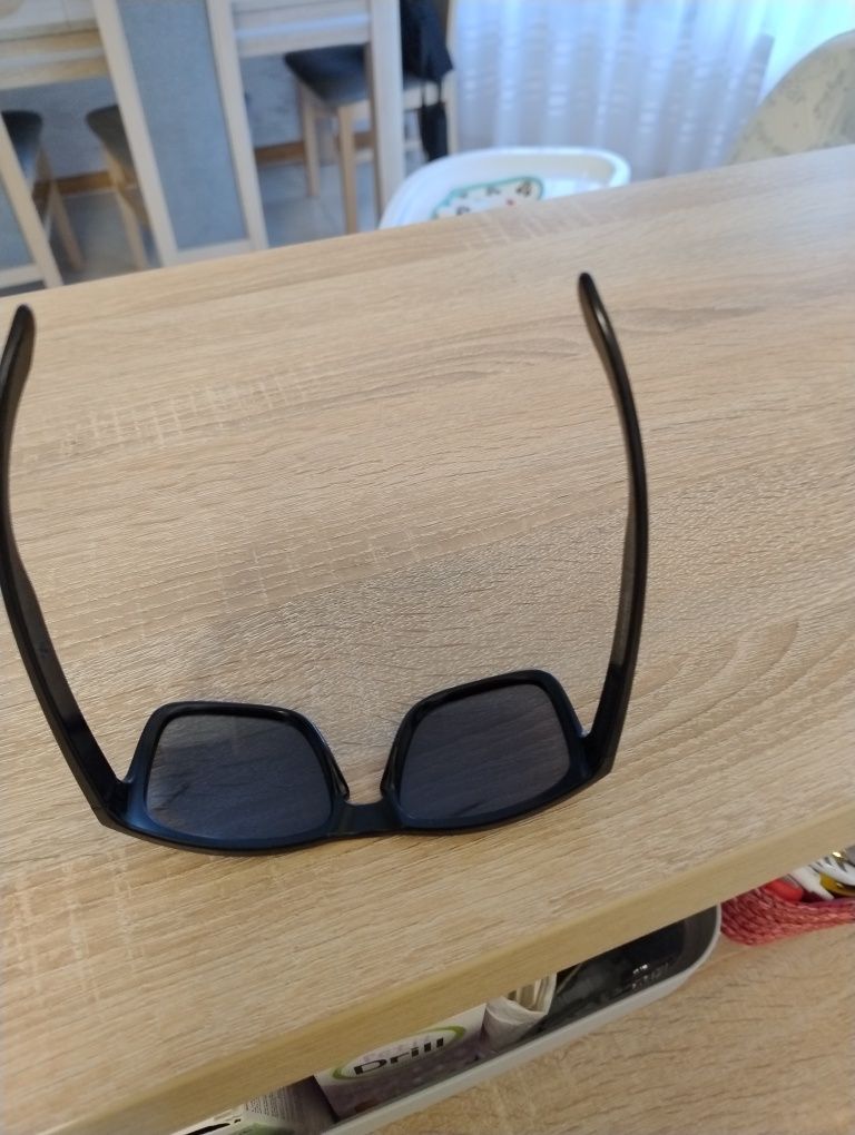 Okulary przeciwsłoneczne holbrook