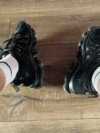 Nike Air VaporMax Plus Triple black