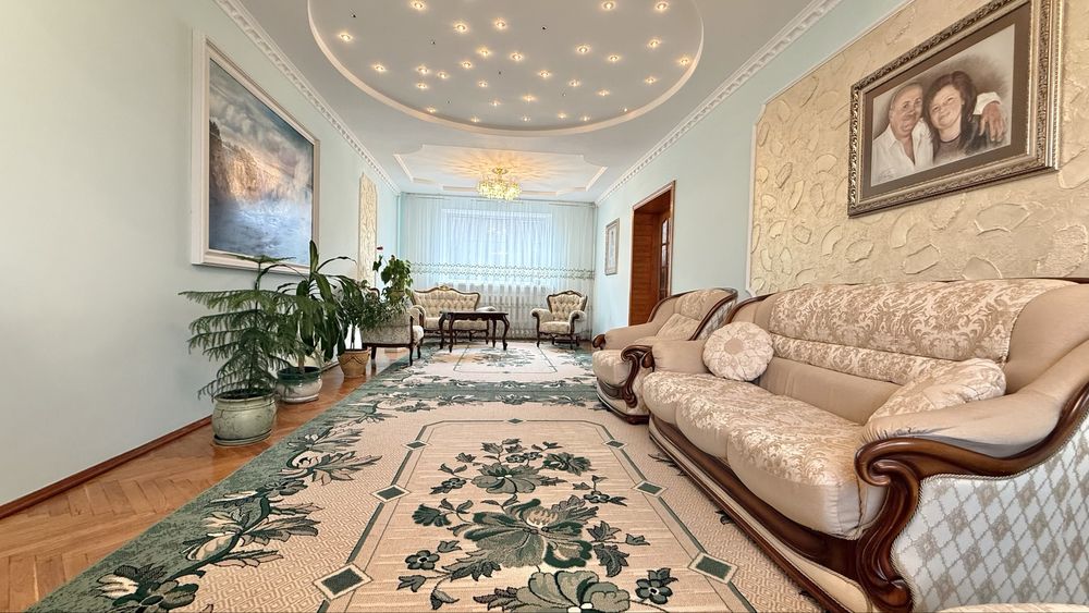 Будинок - дуплекс