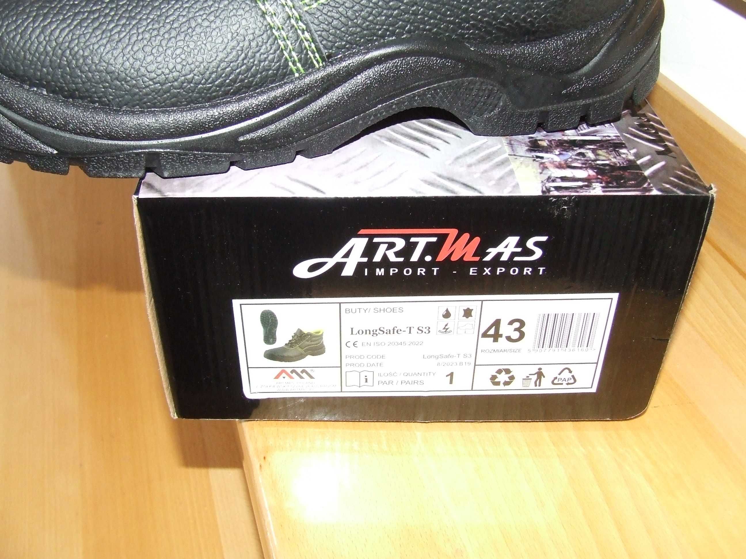 Buty robocze rozm 43 + 2 pary  grubych skarpet (roboczych)