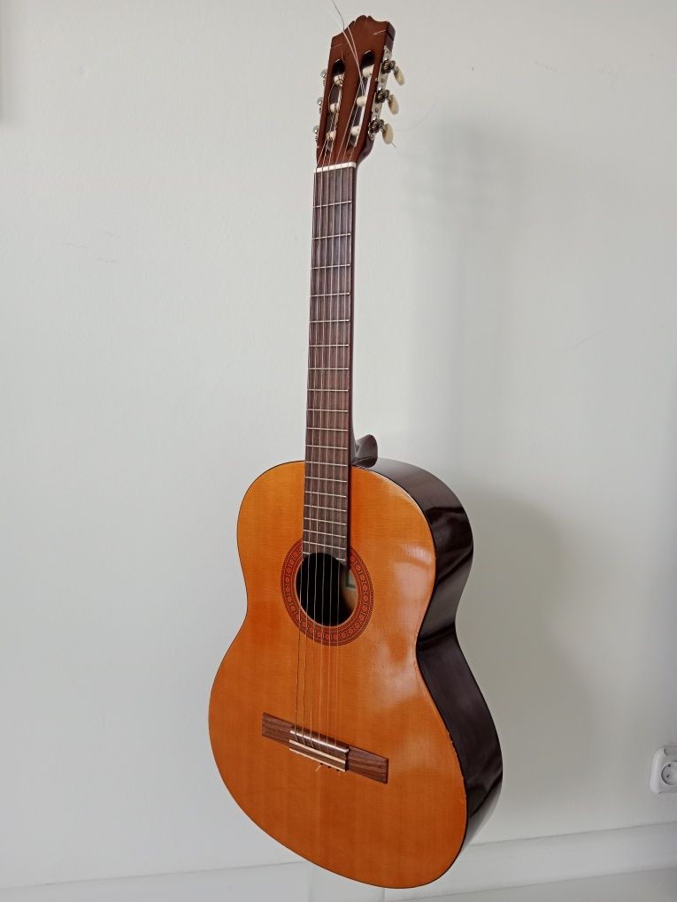 Gitara klasyczna YAMAHA C 40