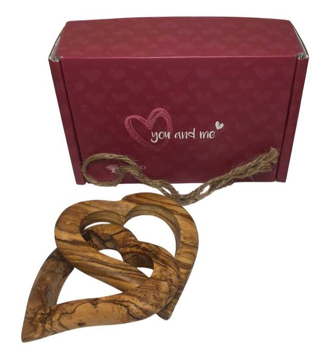 Prezent Na Walentynki Połączone Miłosne Serca Drewno Oliwne PREMIUM
