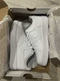 Buty Nike Airforce 1 Białe rozmiar 39