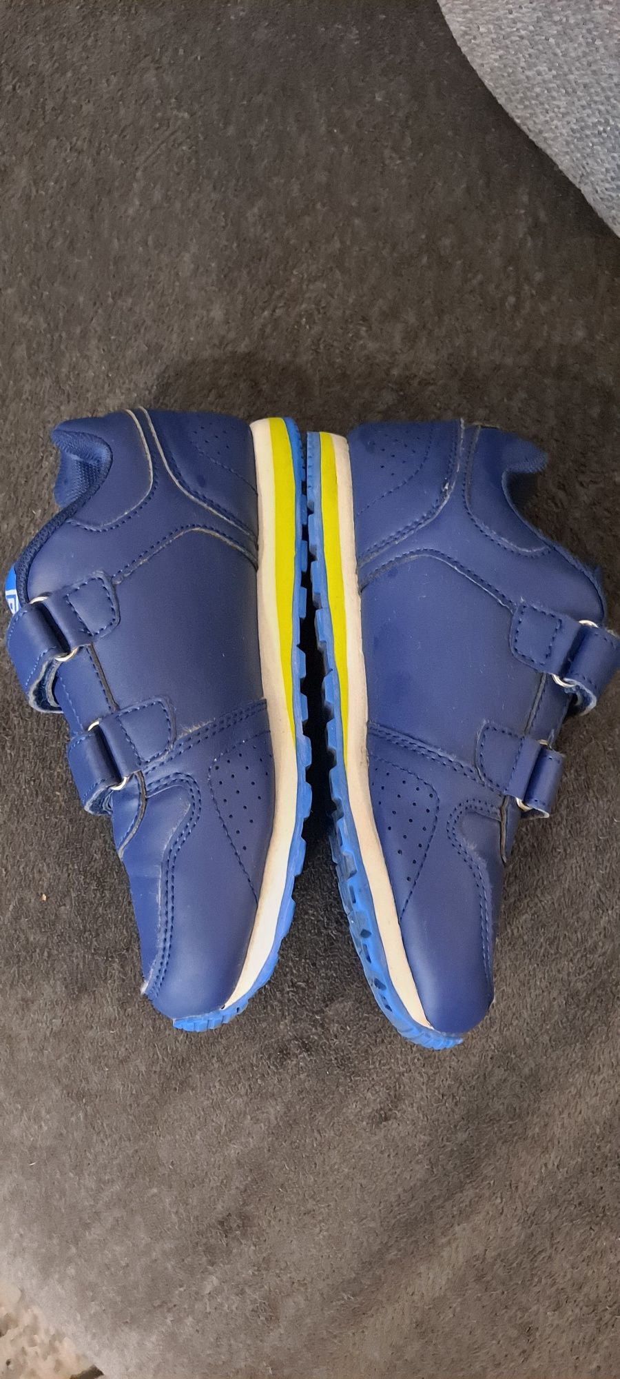 Adidasy Umbro rozm 34