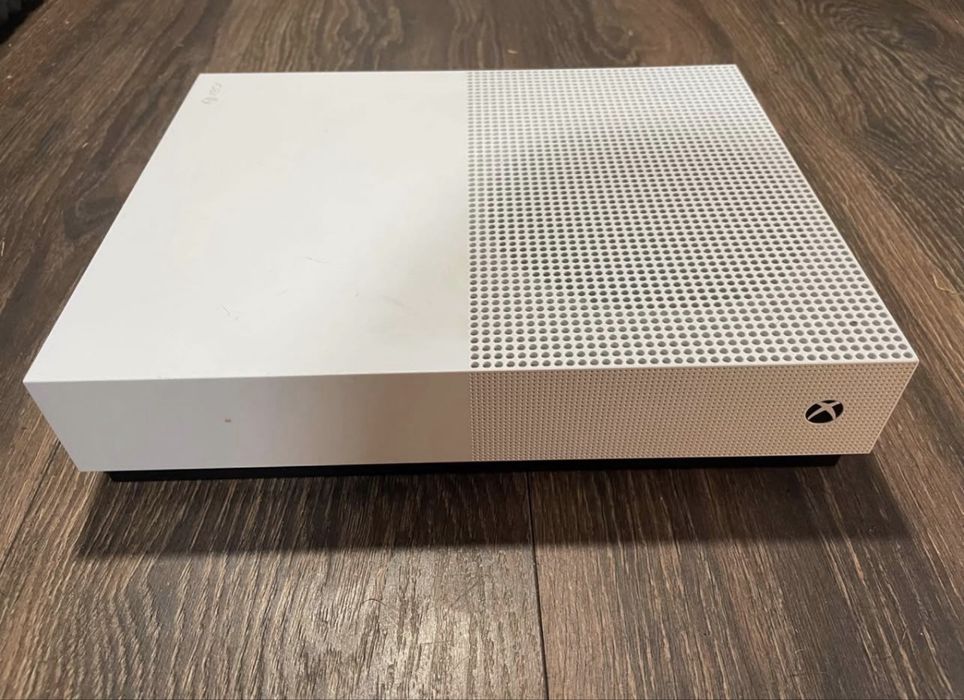 Konsola Xbox One S - Pad - 1TB pamieci