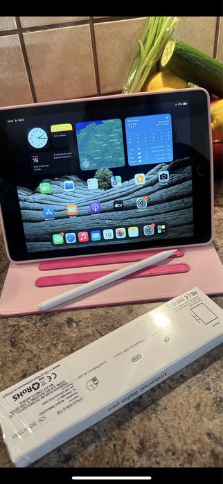 Tablet iPad Apple Retina 10” + nowe etui + nowy kabel - PROCREATE