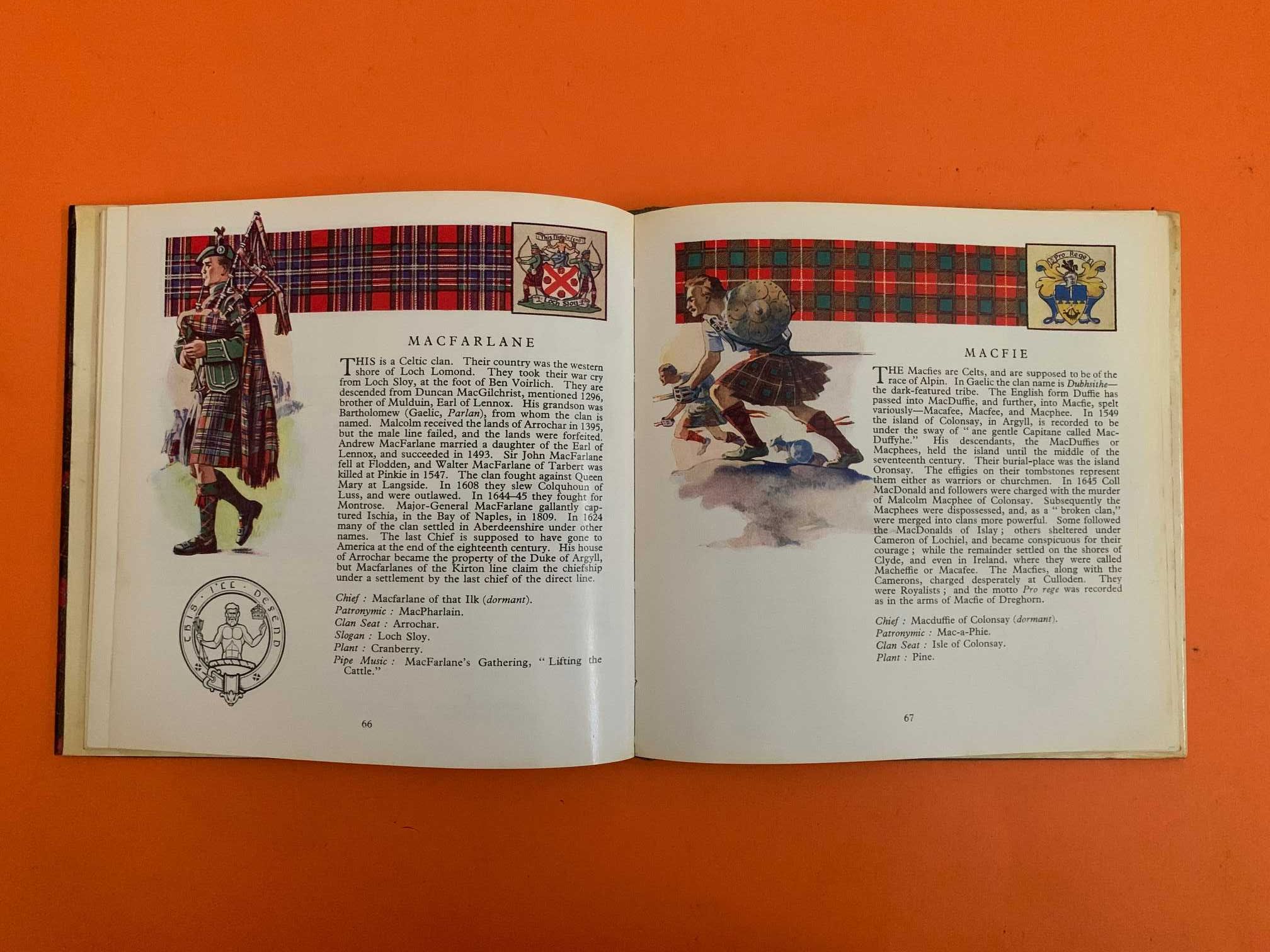 The Scottish Tartans - Sir Thomas Innes Of Learney