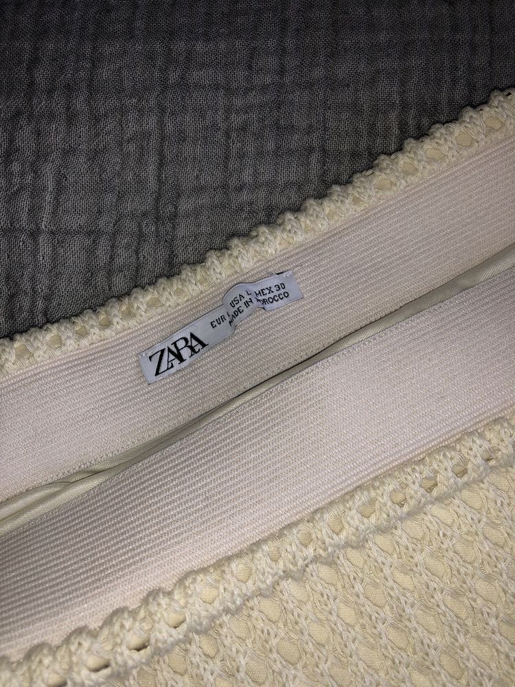 Zara midi spódnica chanelka na gumie siatka z frędzlami frędzle