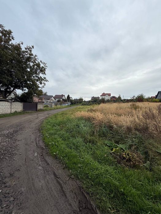 Продаж земельної ділянки у с. Забороль