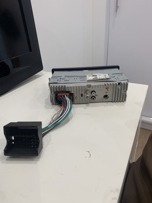 Vendo Rádio Novo para carro (com bluetooth)