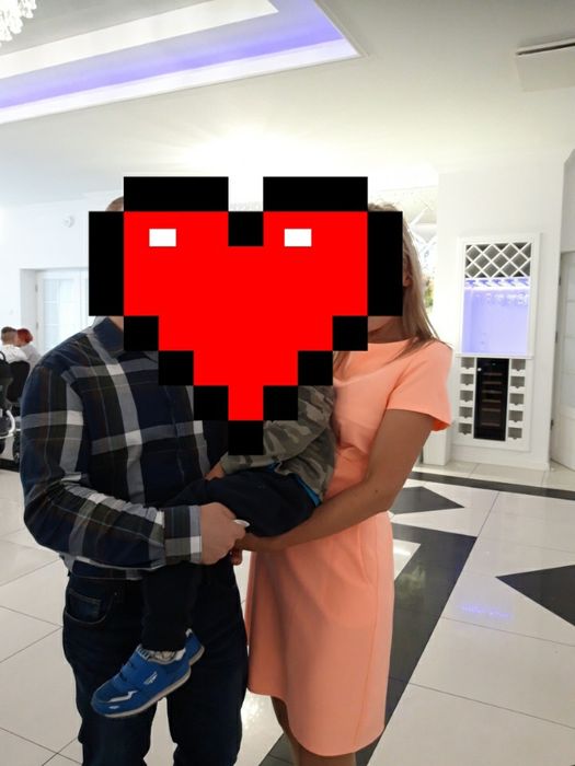 Sukienka na chrzciny pastelowy róż łosiosowa podkreśla opalenizne L 40