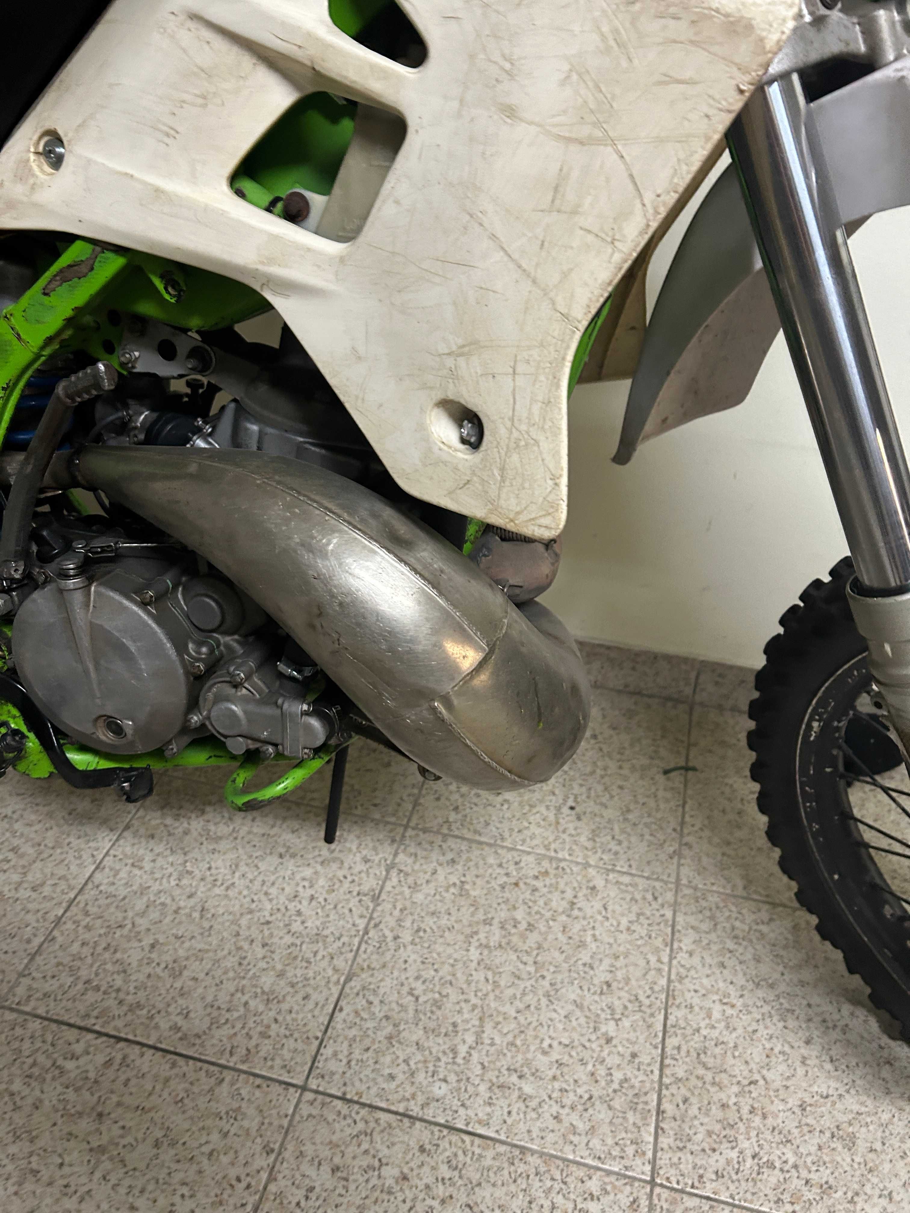 kawasaki KDX 200 sem matricula