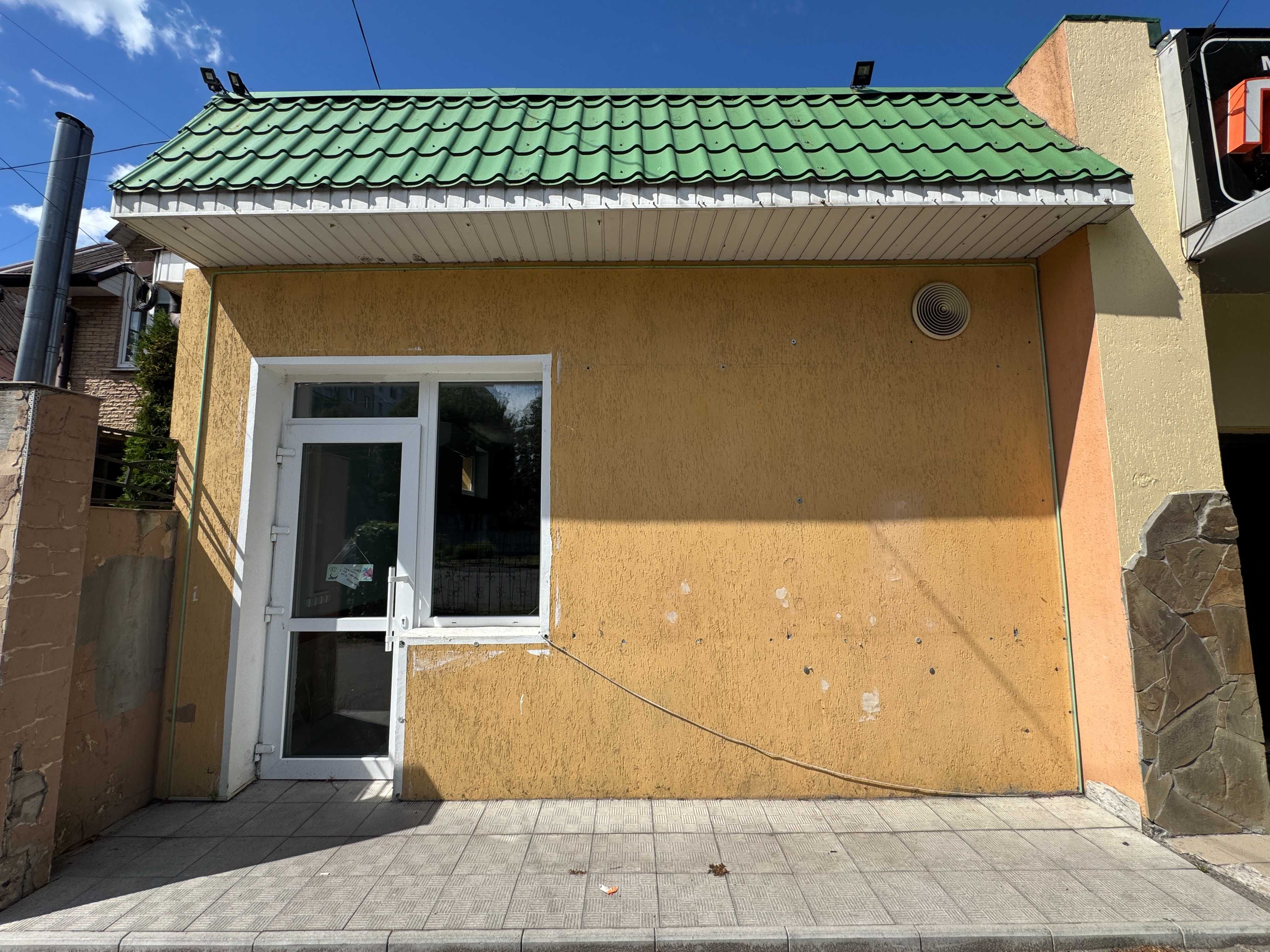Приміщення в центрі, навпроти ТРЦ Плазма