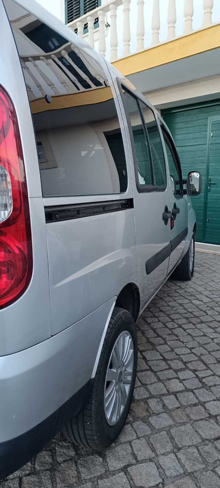 Fiat Doblo Combi 1.3 Multijet 5L Diesel