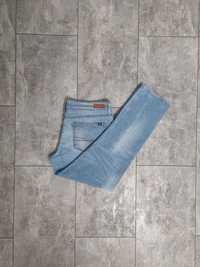 Tommy Hilfiger Jeans z przetarciami