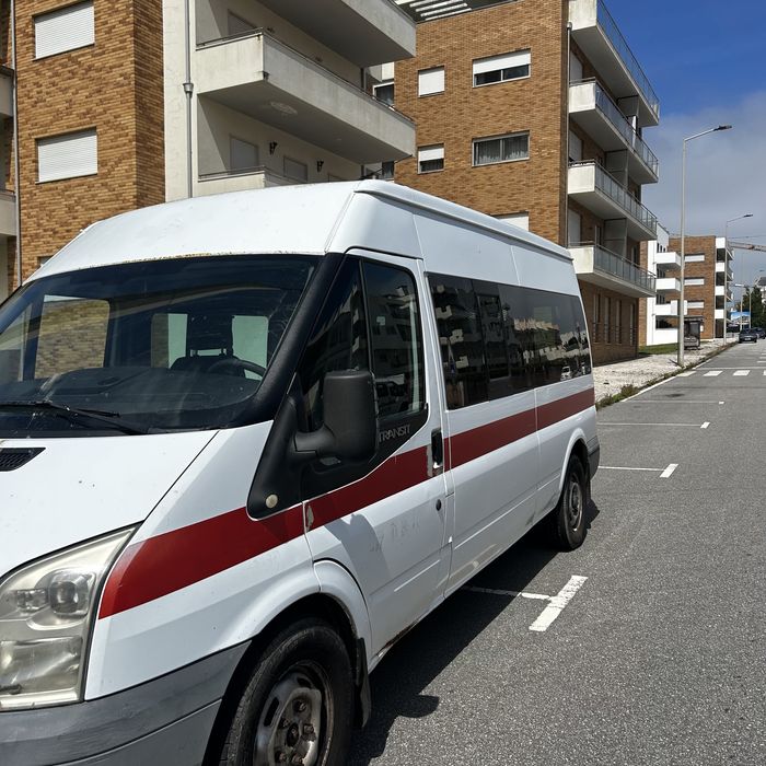 Ford Transit 9 lugares
