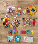 Zestaw zabawki niemowlęce - piłka Fisher Price, zawieszki, piszczałki
