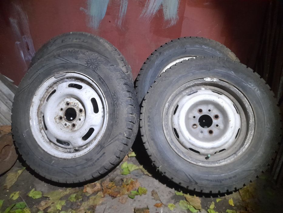 Продам шини з дисками Кама Євро 519 175/70 R13 82T