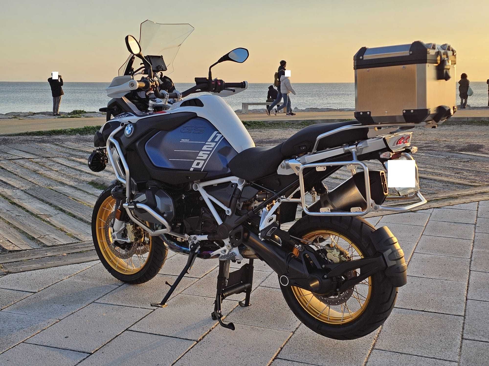 BMW R 1250 GSA TROPHY Garantia Fábrica BMW Agosto 2029