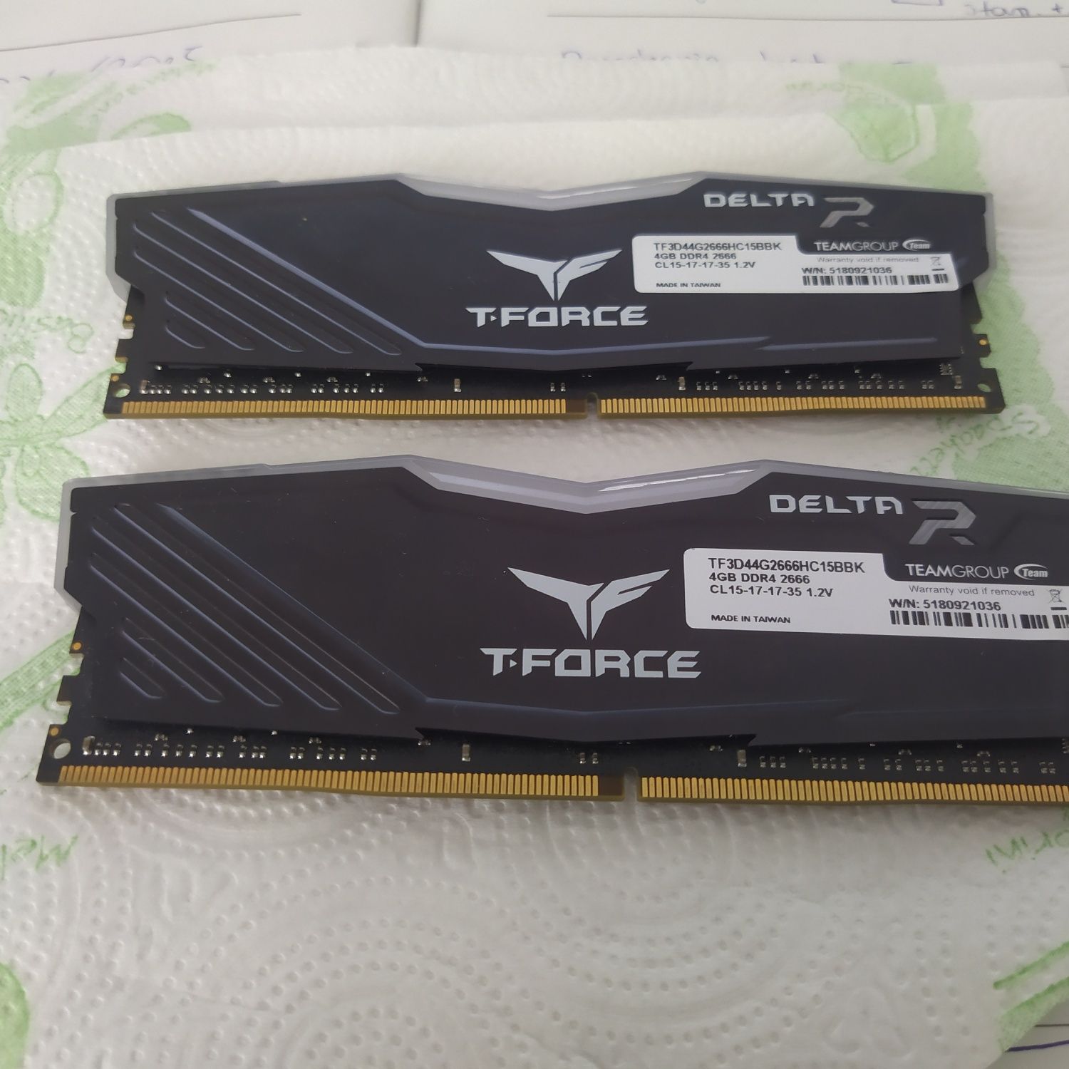 RAM 8GB ddr4 T-force RGB