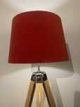 Abajur em veludo vermelho