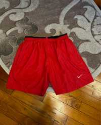 Червоні Шорти Nike з підкладкою
