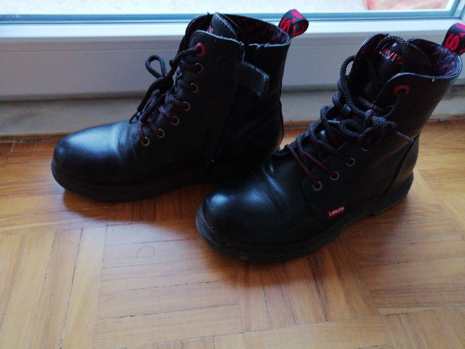 Botins Levi's 36