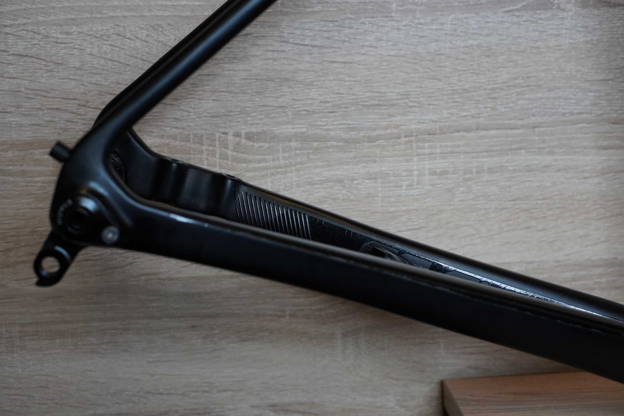 Rama szosowa Carbon DISC r.53 / S frameset OG-EVKIN CF-025