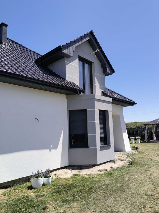 Elewacje , ocieplenia, remont mieszkań, łazienek.