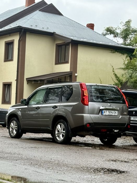 Nissan X-TRAIL/2.0d/автомат