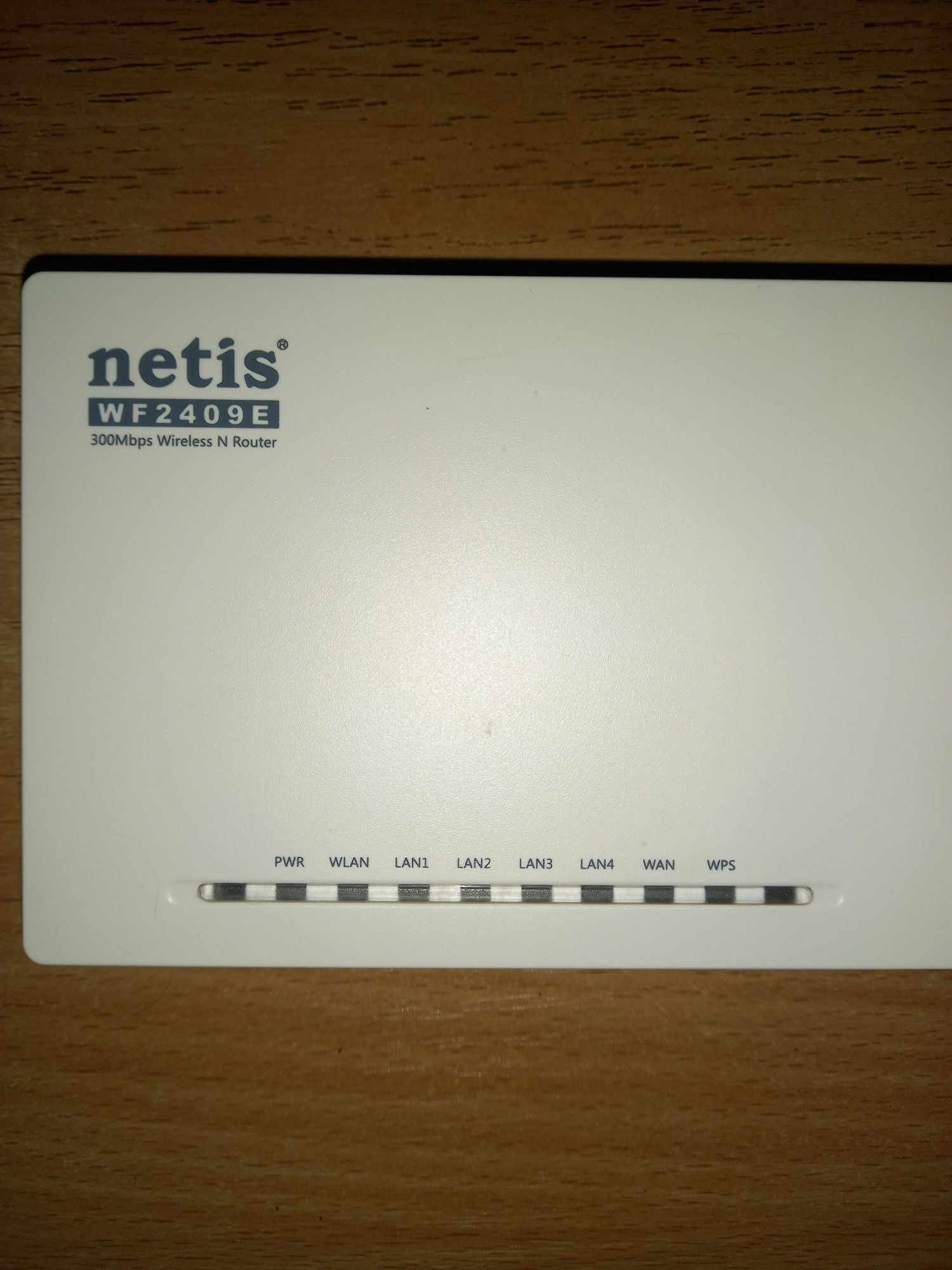 Продам роутер вай фай netis wf2409e
