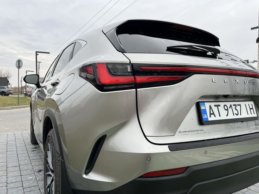 Lexus NX450h+(2024р)
