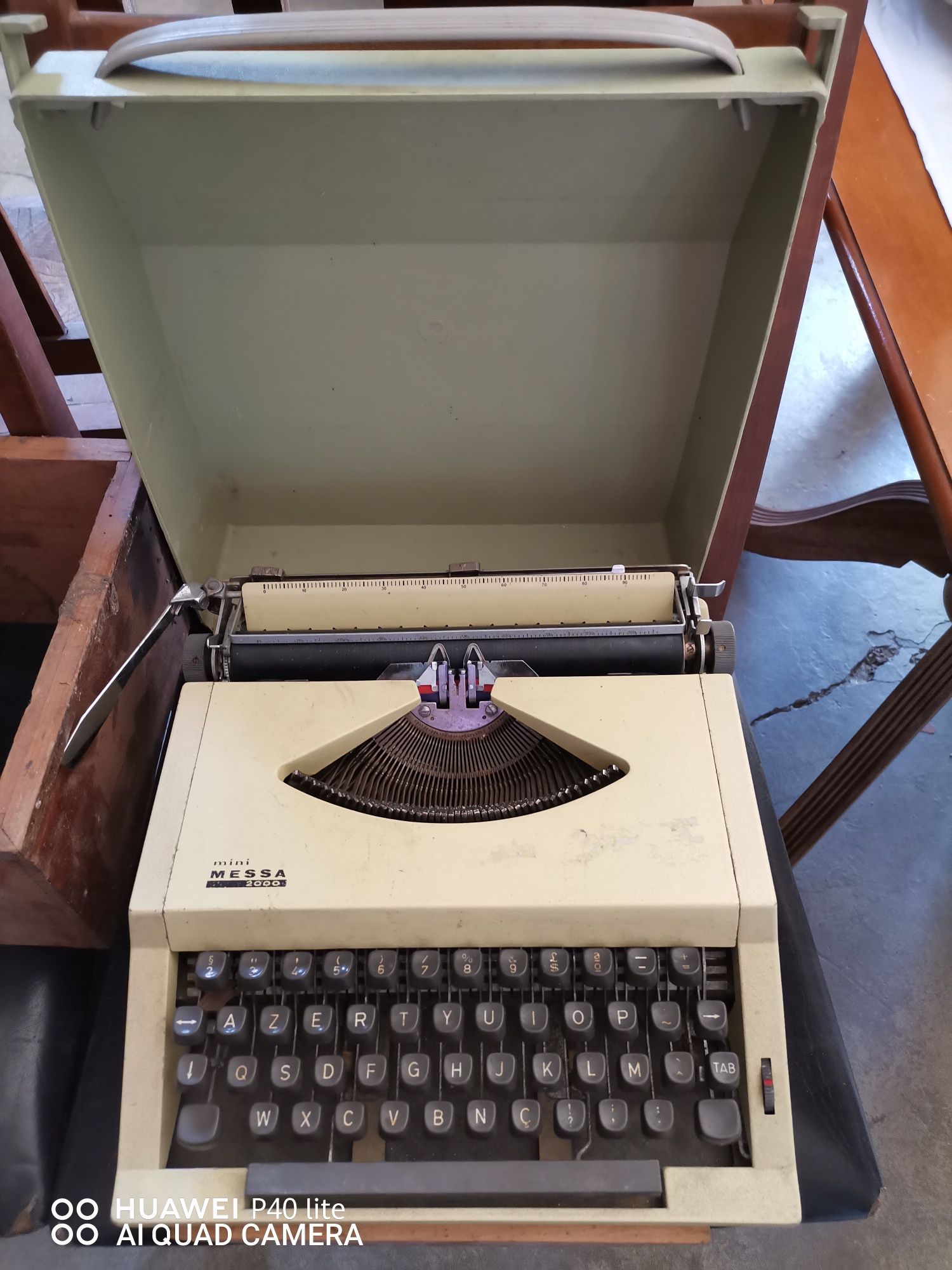Máquina de escrever antiga