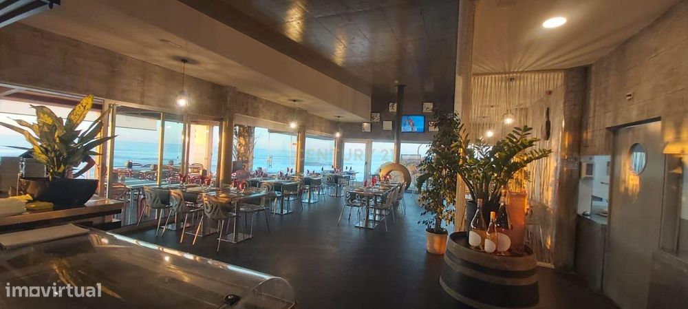 Venda de direito à exploração do Restaurante Bar "O Navio"