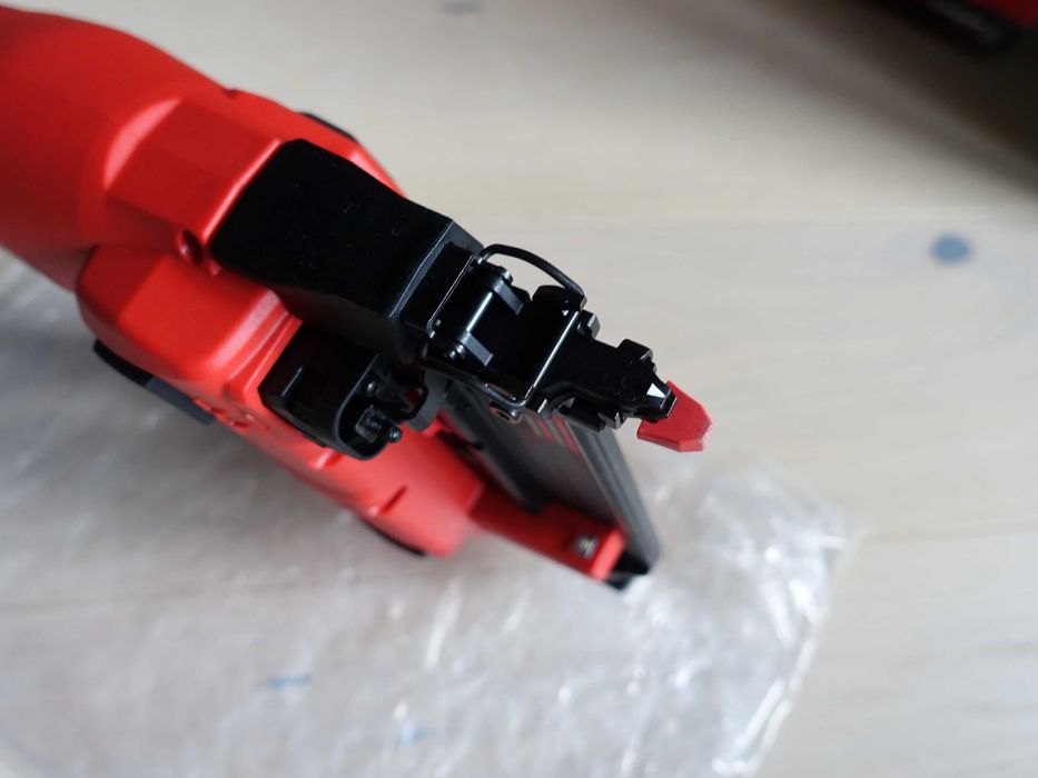 Milwaukee M18™ FUEL™ Sztyfciarka GWOŹDZIARKA 18GS FN18GS-0/2746-20 USA