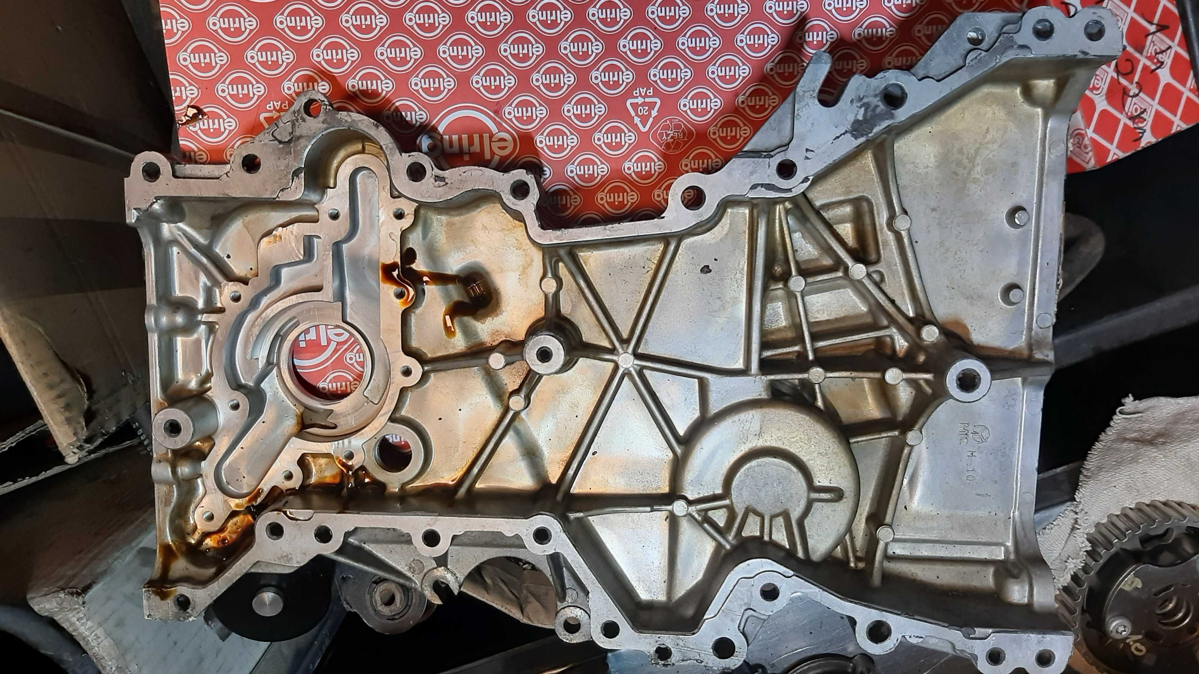 Pompa oleju ,Osłona Hyundai ix35 i40 Tucson Kia Carens  2,0 G4NC