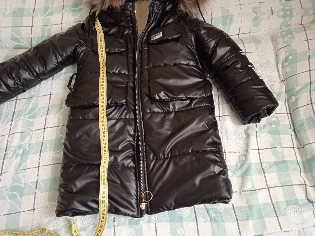 Зимова куртка пальто для дівчинки 116/128