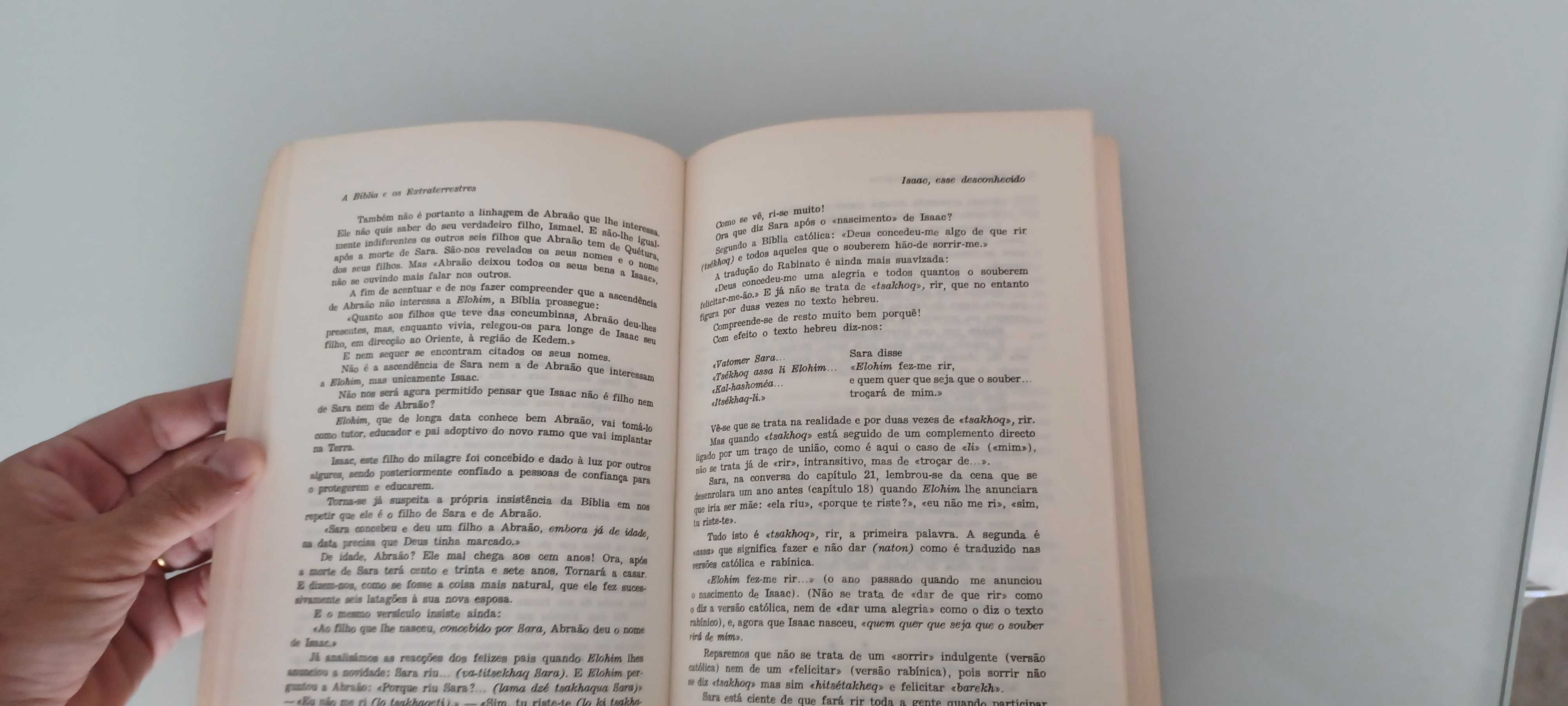 Pierre-Jean Moatti, “A Bíblia & os Extraterrestres” 1978. 199 páginas.