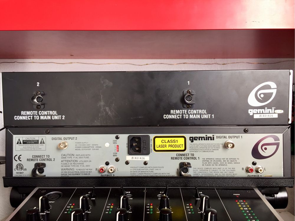 Gemini CDX-602 Professional DJ Dual CD Player [M. B. Condições]