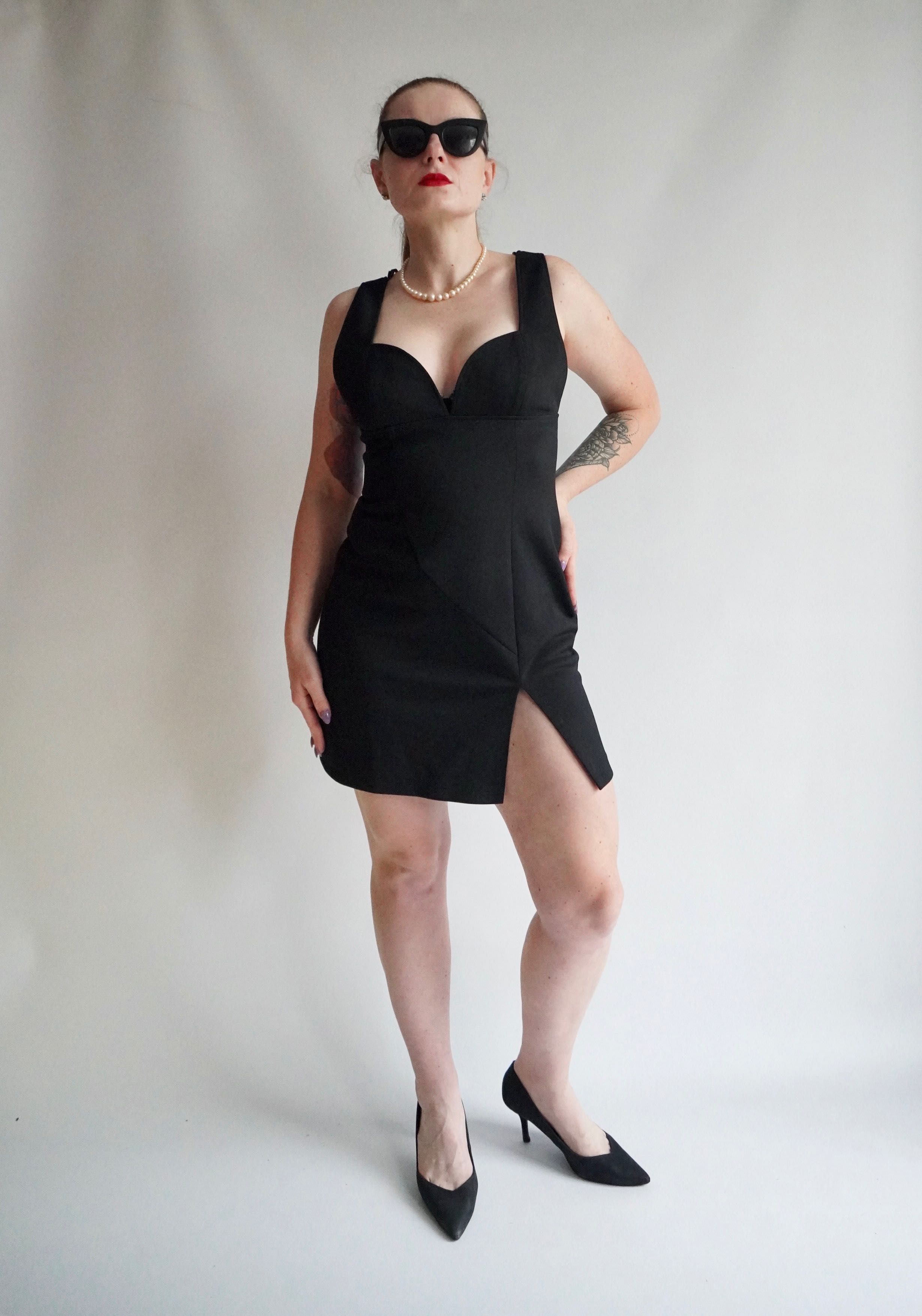 Versus Versace sukienka czarna nowa z metką 40 dekolt serduszko