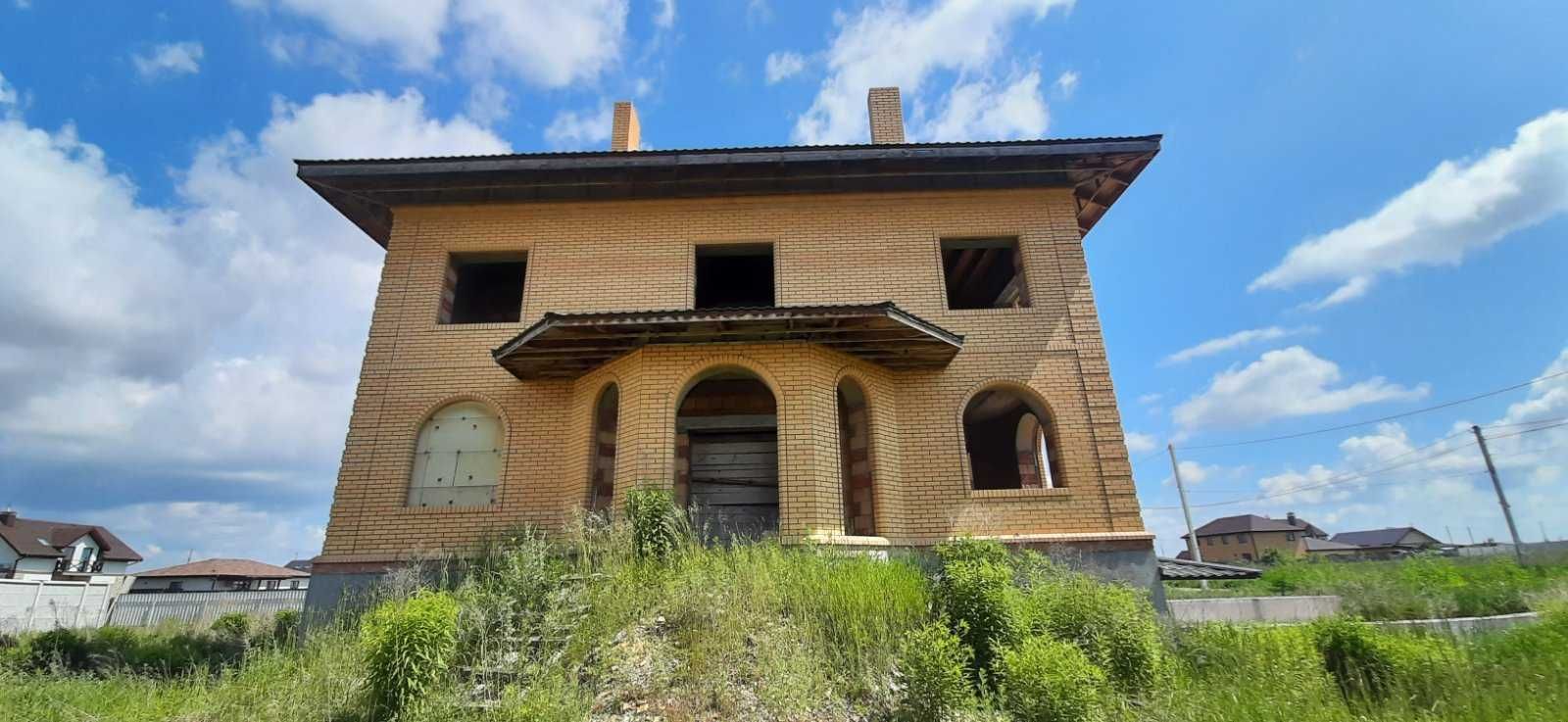 Будинок з більярдною кімнатою. Велика Олександрівка.