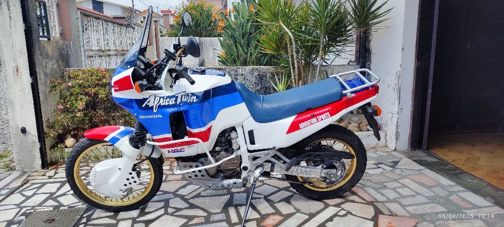 Mota Honda África Twing 650 xrv 03