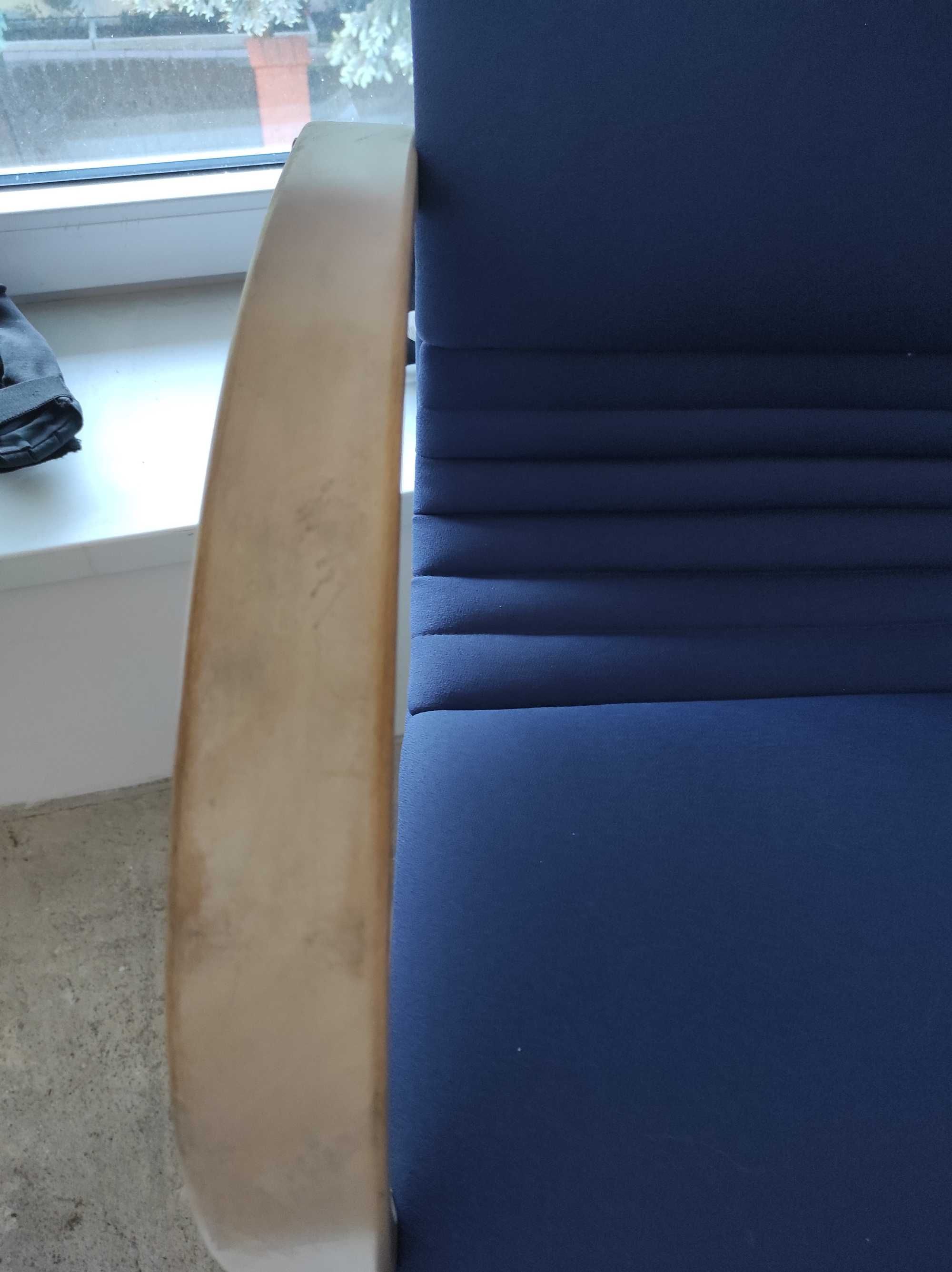 Niebieski Fotel biurowy
