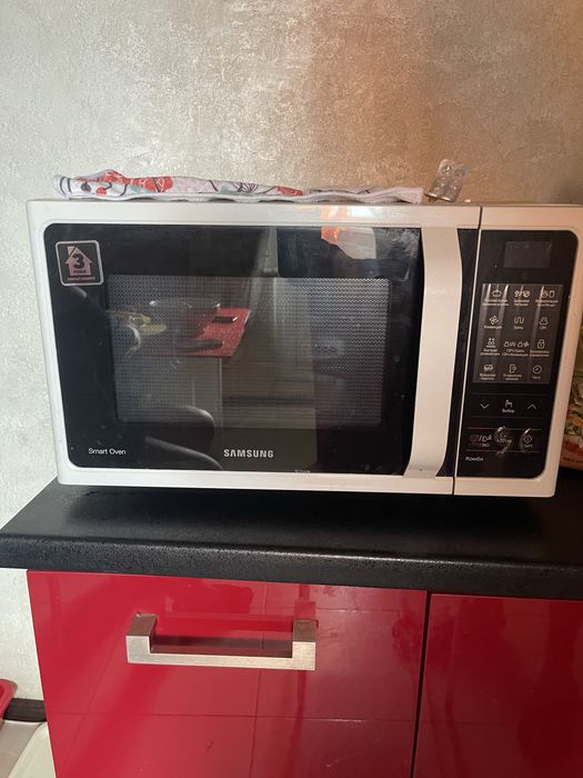 Мікрохвильова піч із конвекцією, 28 літрів