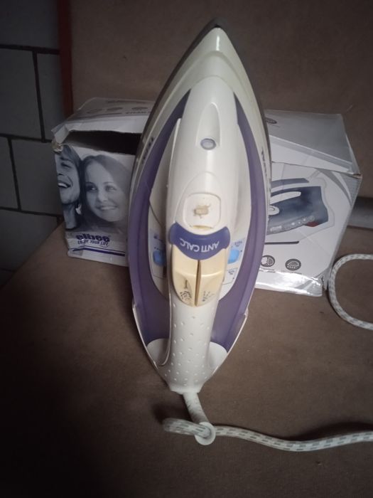 Продам утюг в отличном состоянии