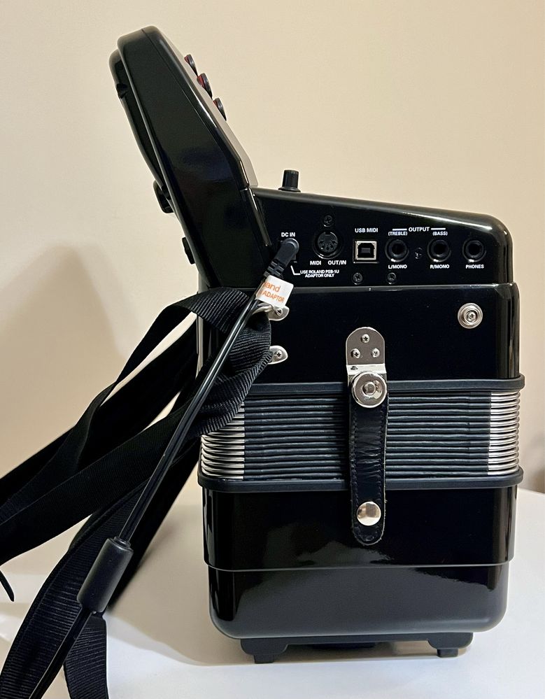 Concertina Roland FR-18 preta - Excelente estado
